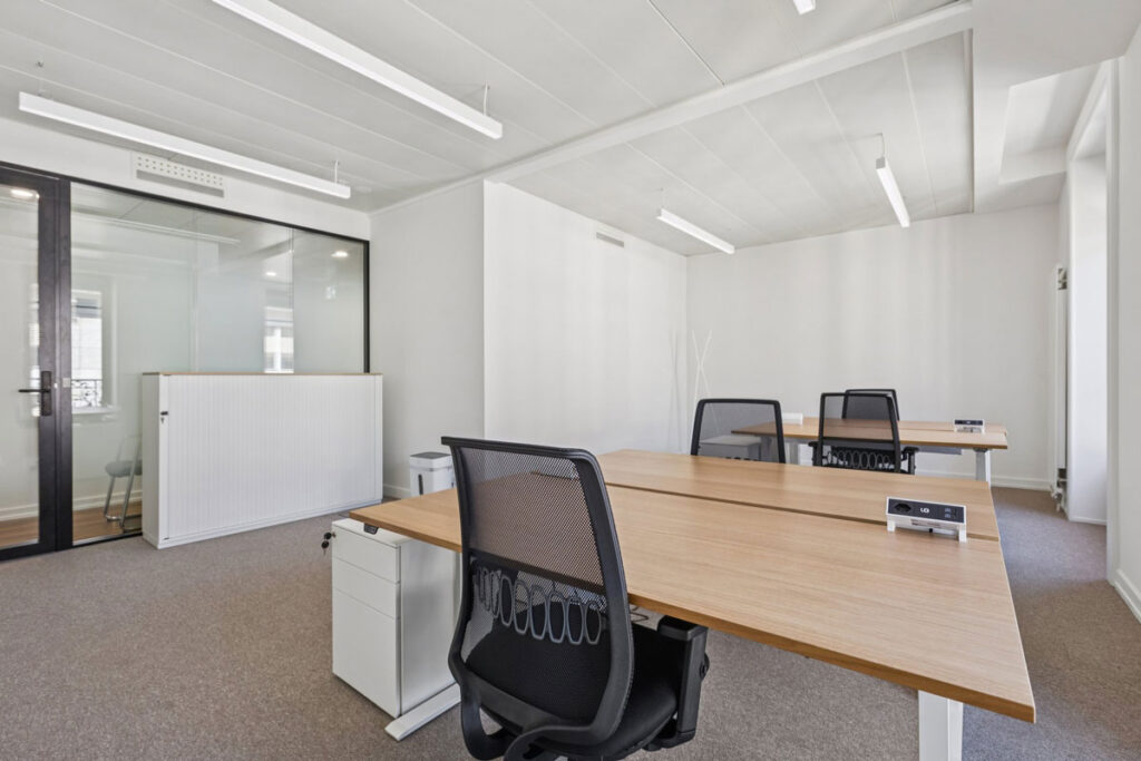 arquebuse-espace-trois-collaborateurs