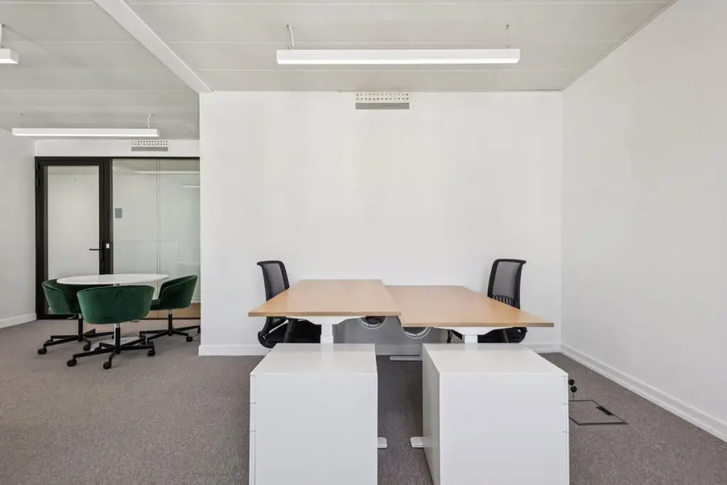 arquebuse-tables-travail-coin
