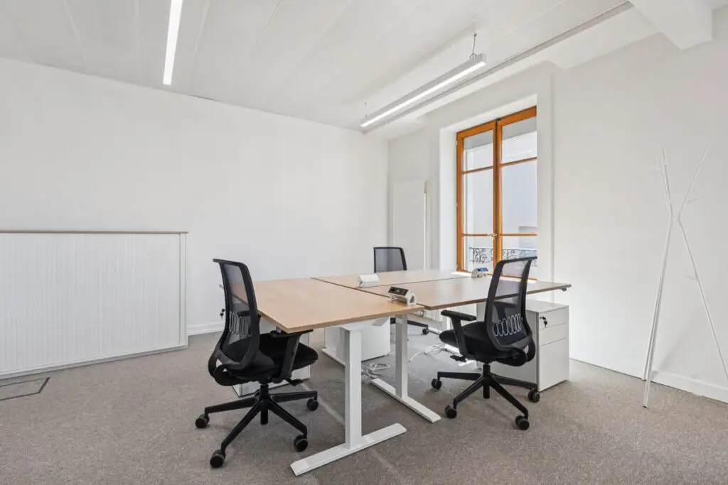 arquebuse-trois-tables-accolees